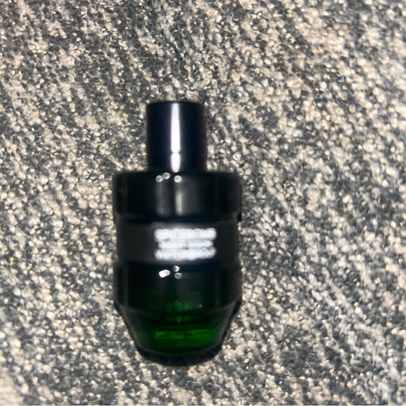 Viktor & Rolf Spicebomb Night Vision Eau de Toilette .23 Oz. Splash NWOB - Picture 1 of 2